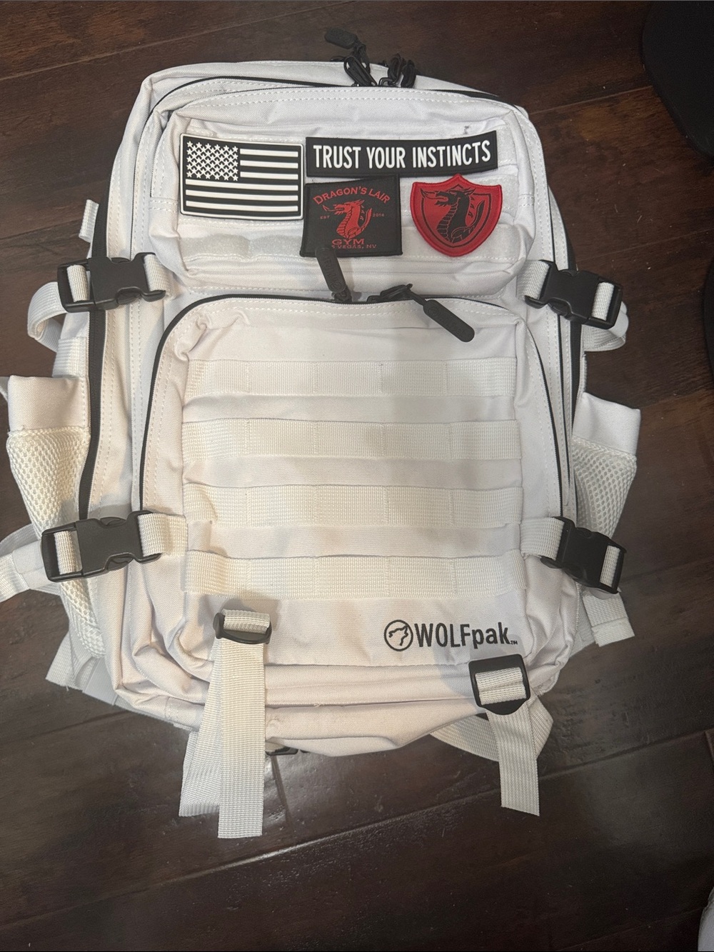 WOLF PAK BRAND NEW 35L White Tactical Backpack with Patches - Dragons Lair LV